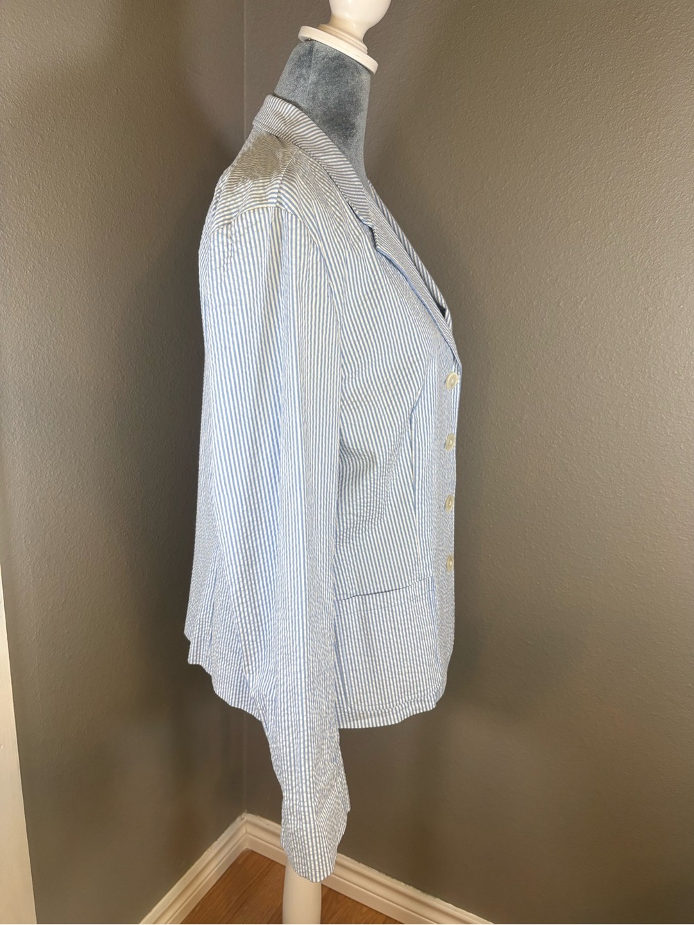 Ralph Lauren Blue and White Seersucker Blazer Size L - Picture 6 of 10
